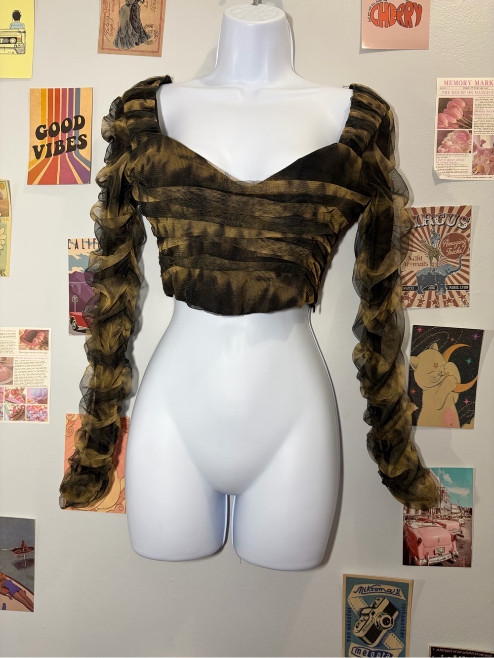 Zara Olive and Black Ruffled Long-Sleeve Crop Top